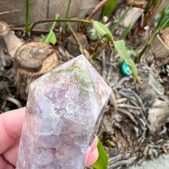 Brazilian Pink Amethyst Purple Flower Agate Tower - Picture 7 of 11